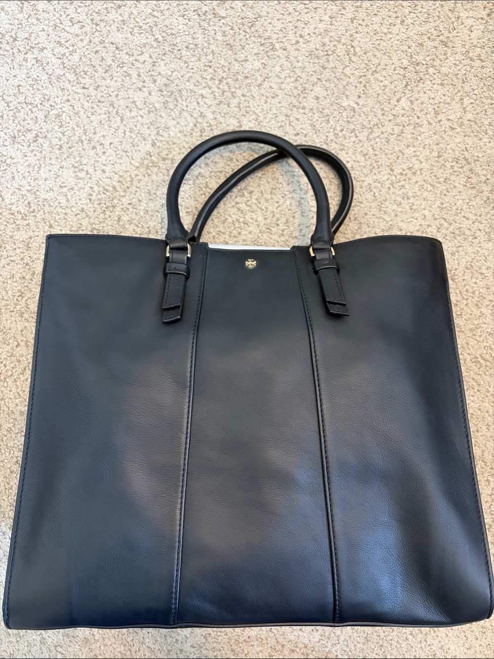 Tory Burch Black Smooth Leather Tote w/optional crossbody strap